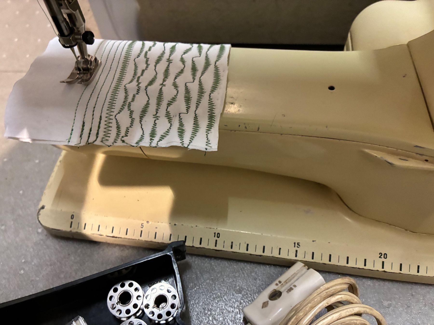 Bernina Macchine da cucire: Bernina 530-1 – Usato da Hendschiken venduto da zkos 2