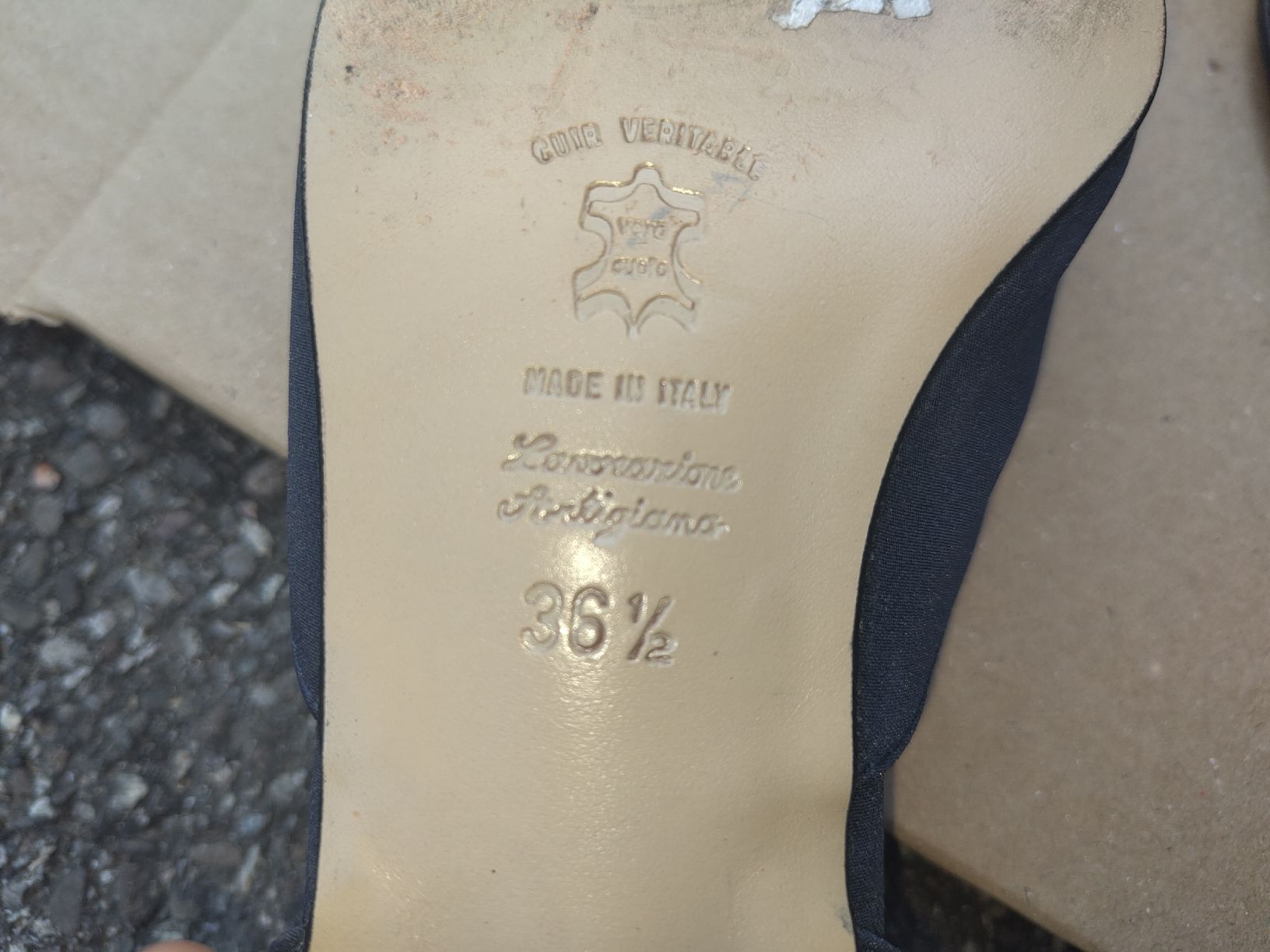 Scarpe da donna: chaussure femme 36.5 – Usato da Veyrier venduto da cec_2xq6 3
