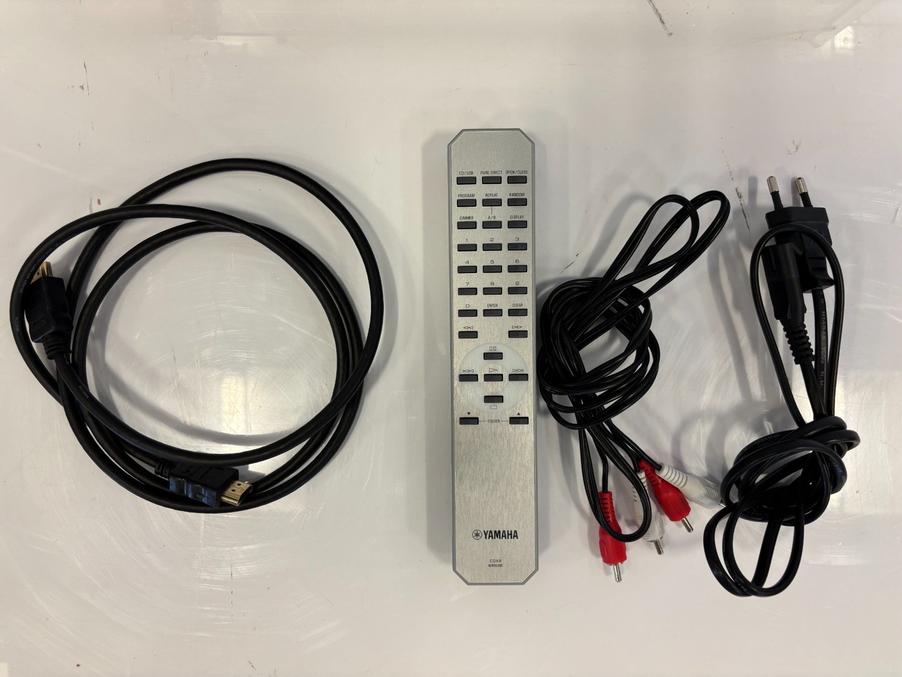 Yamaha Lecteur multimedia & Streamer: Yamaha CD-S300 (CD-Player) – D'occasion à Heerbrugg par Kirchhofer 3
