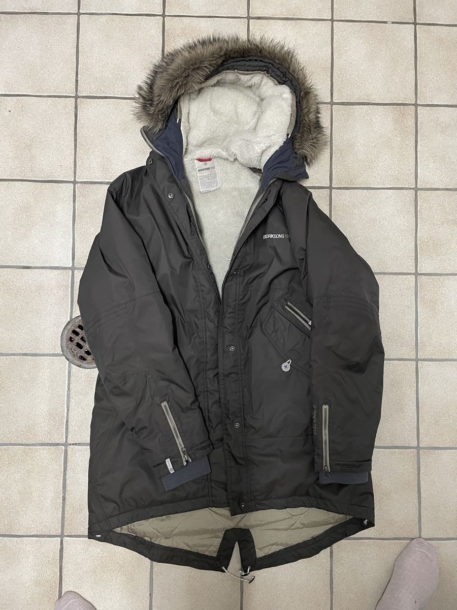 Didriksons Giacche: Didriksons Jacke Grösse 44 – Usato da Feusisberg venduto da vanBrunneren