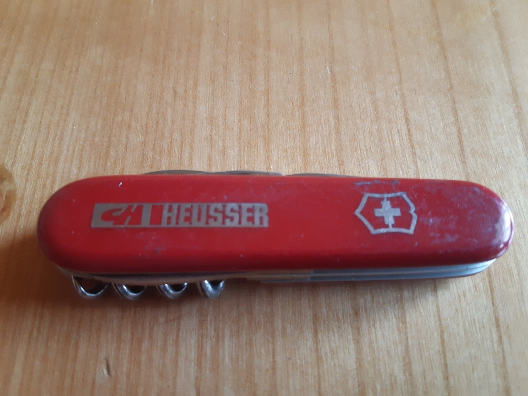 Victorinox Coltellini militari: Viktorinox Heusser Cham – Usato da Grindelwald venduto da carro5