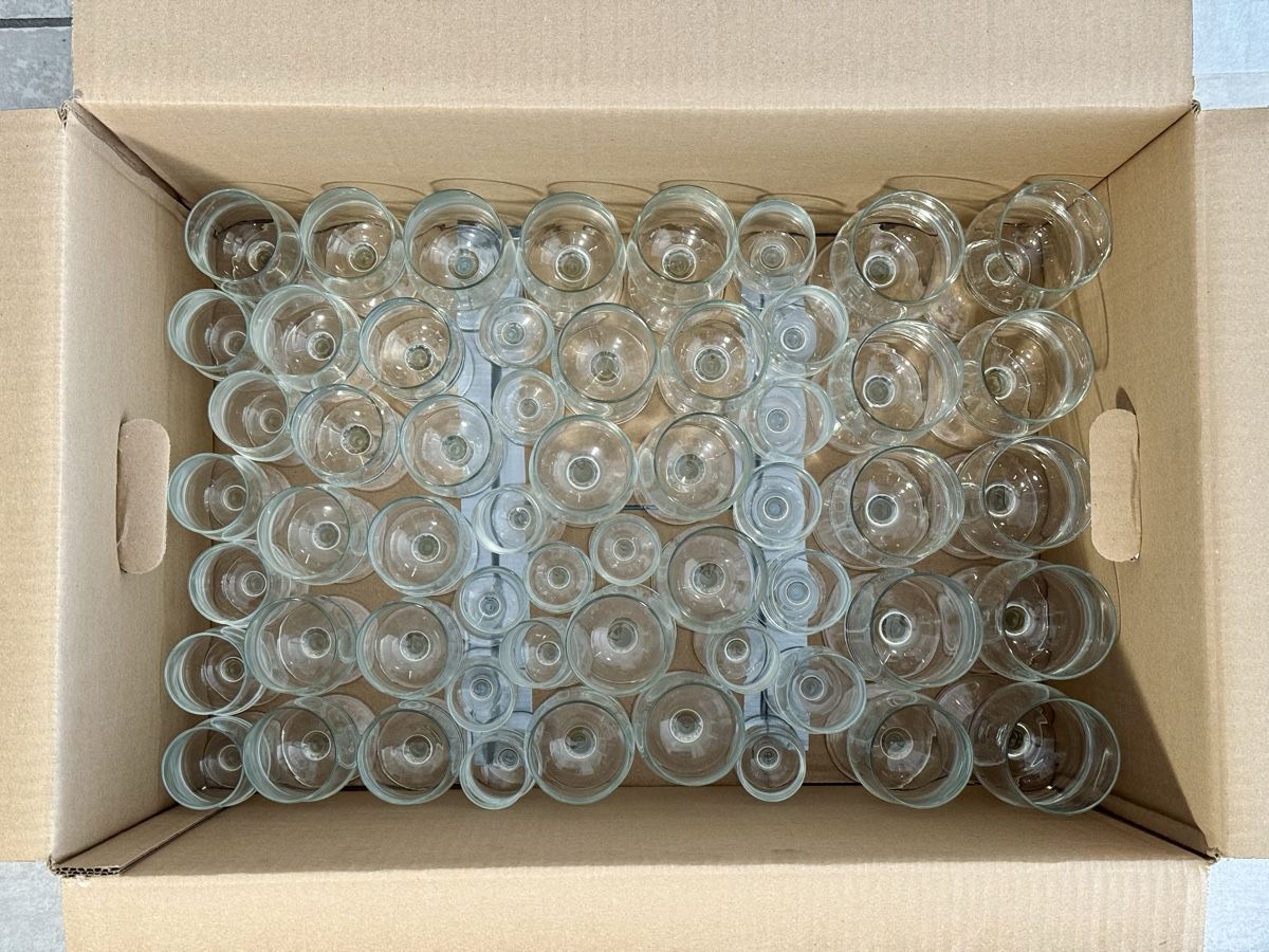Bicchieri: Gläser-Set mit 56 Gläsern in 5 Grössen – Usato da Aesch ZH venduto da schimauscha 5