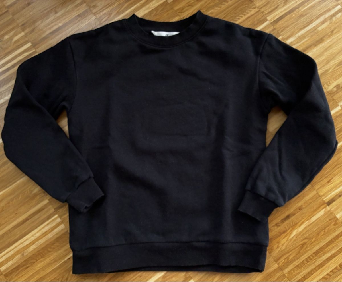 H&M Maglioni & Felpe: Pullover Sweater schwarz 146/152 – Nuovo (secondo la descrizione) da Bottmingen venduto da pao_22jx