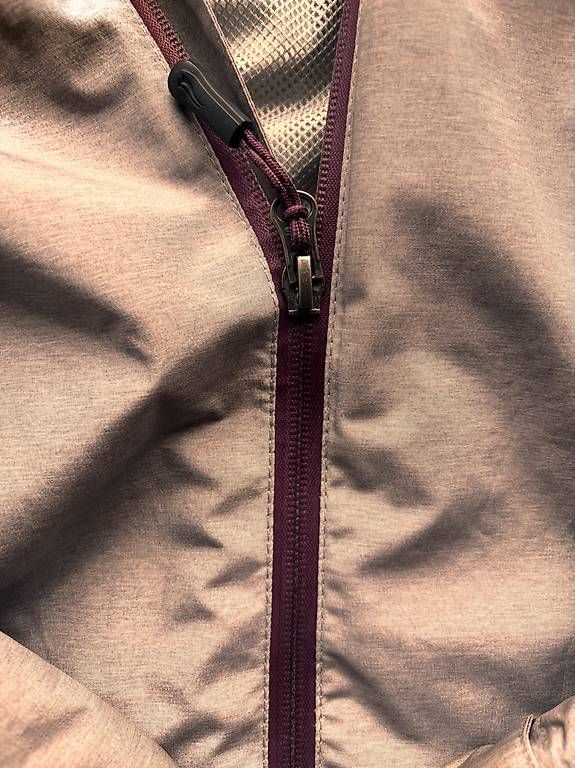 Giacche: Regenjacke Gr. 42 – Usato da Zeihen venduto da MaKaZeAg 2