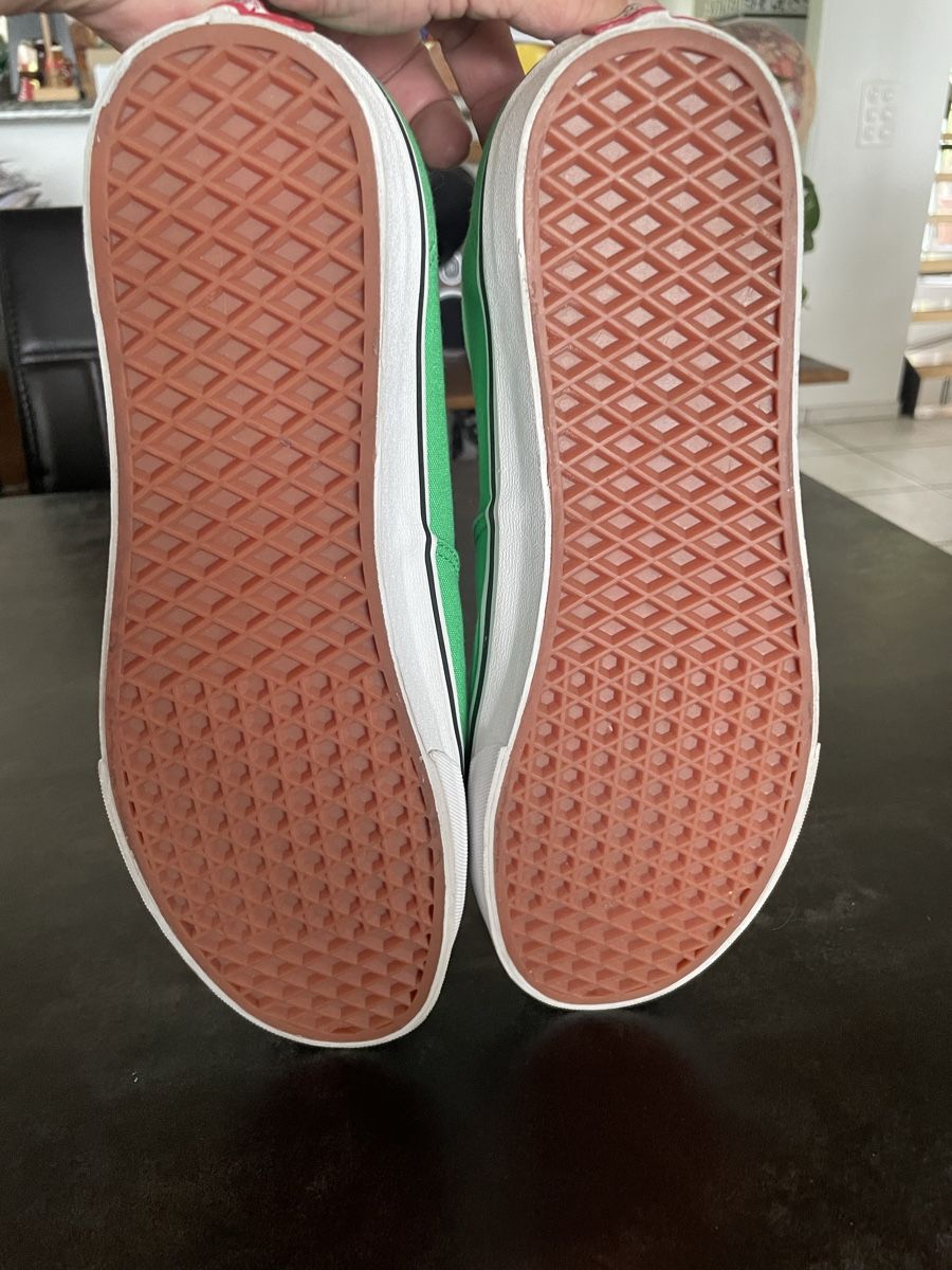 Vans Scarpe da uomo: Chaussures Vans Vertes Taille US 12 – Usato da Vallamand venduto da Bricbracbroc82 4