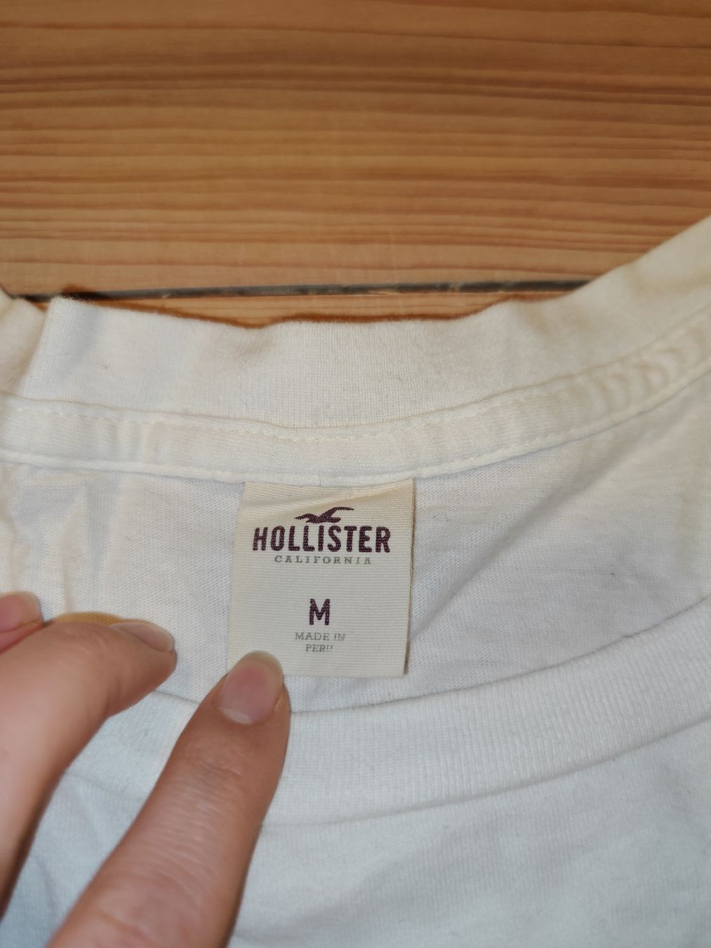 Hollister T-shirt: T-shirt Gr. M – Usato da Windlach venduto da ramona_l 1