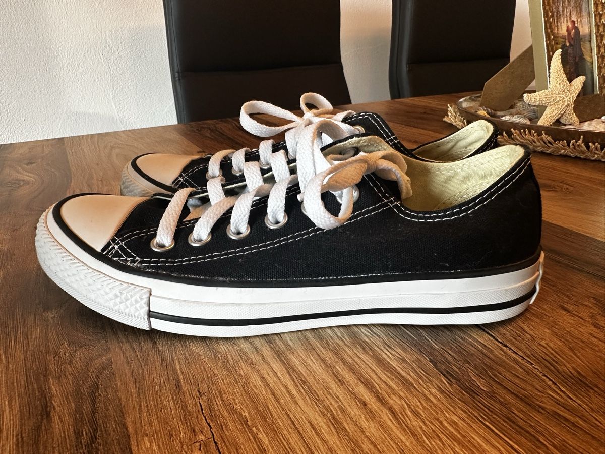 Converse Herrenschuhe: Converse Chuck Taylor All Star Gr. 37 – Neu (gemäss Beschreibung) aus Siebnen von luana_cataleya 2