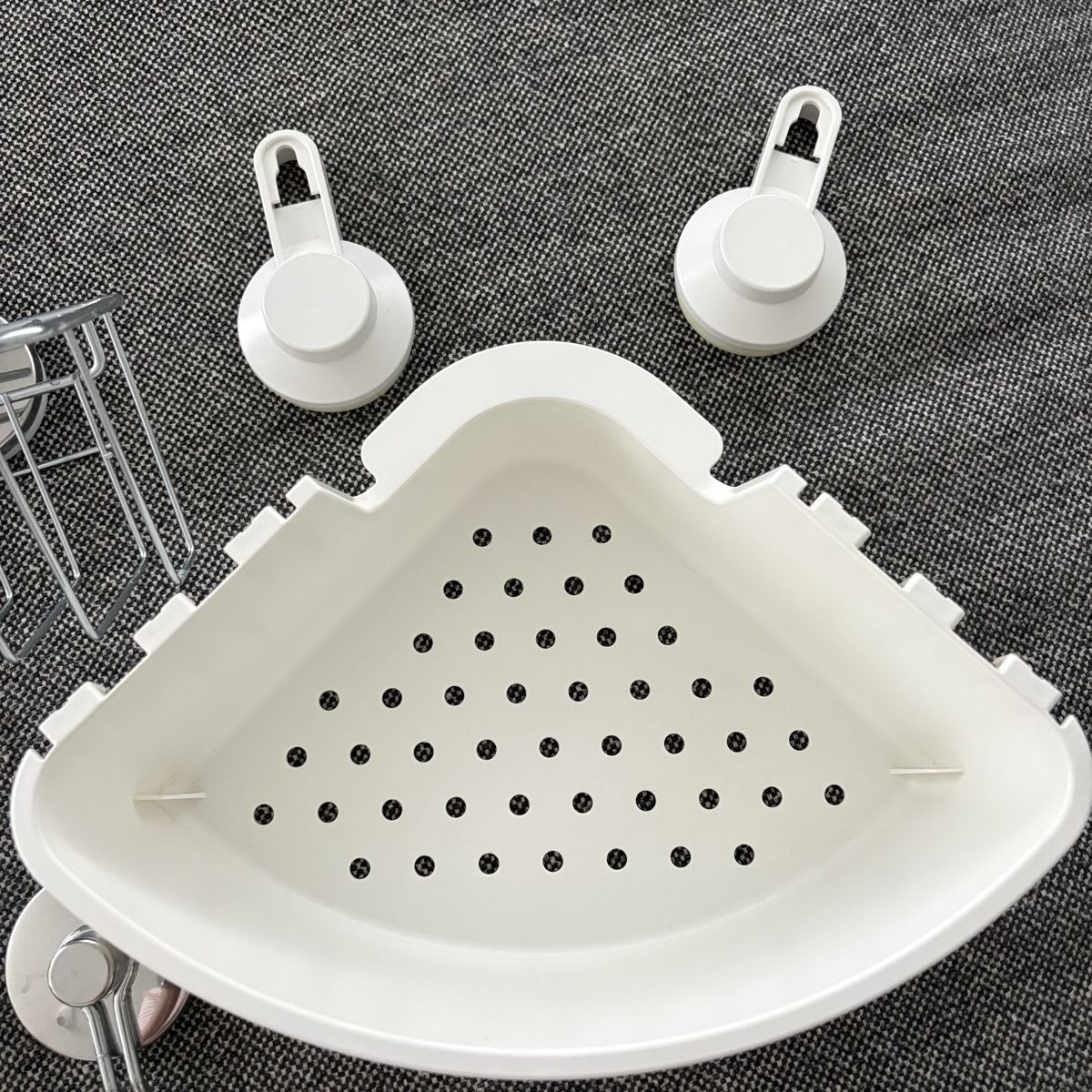 Seifenschalen: Bathroom accessories: 2 shelves, hook and soap dish – Neu (gemäss Beschreibung) aus Pully von Sell_it_all 2