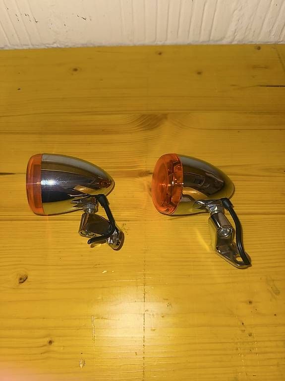 Harley-Davidson Toutes les pièces détachées moto: Harley Davidson Original Blinker Bullet – D'occasion à Wohlen AG par Capo13