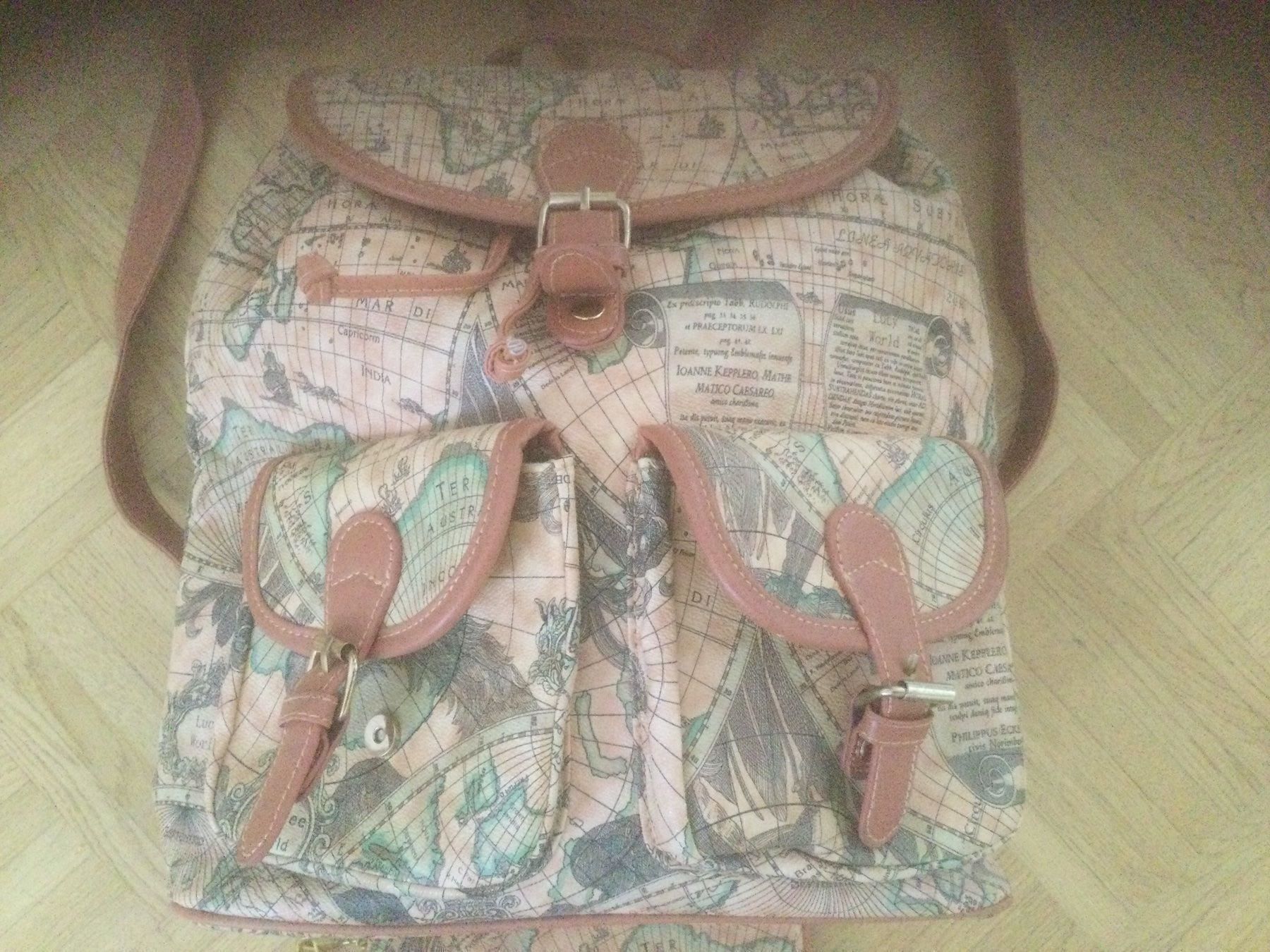 Sacs à dos: Rucksack & Portmonnaie Neu – Neuf (Voir description) à Dulliken par Lindt.1845 1