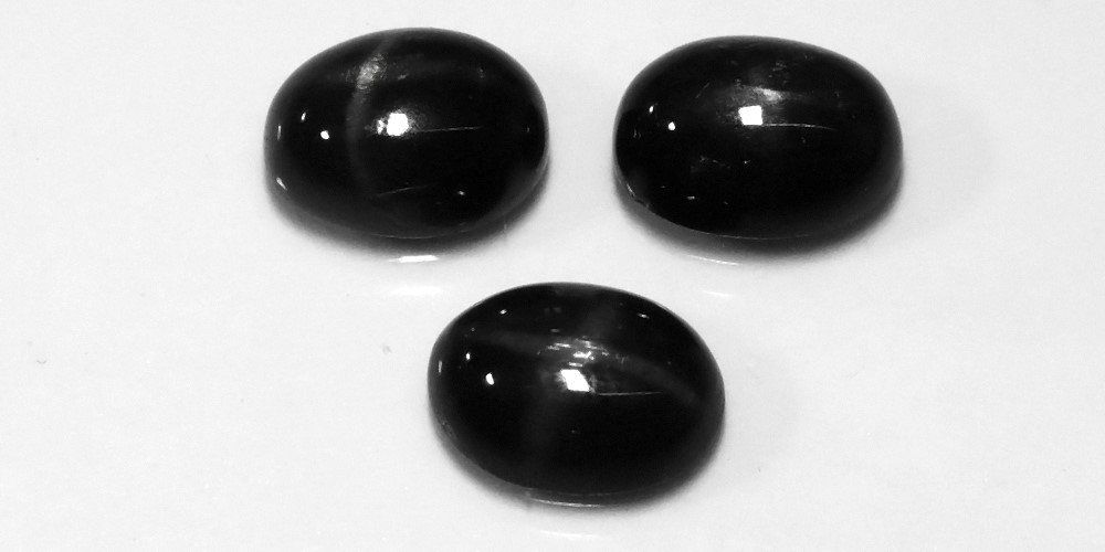 Pietre preziose: 7,52 ct 3 diopsides étoilés noirs naturels – Usato da Carouge GE venduto da Crystal_Energy 2