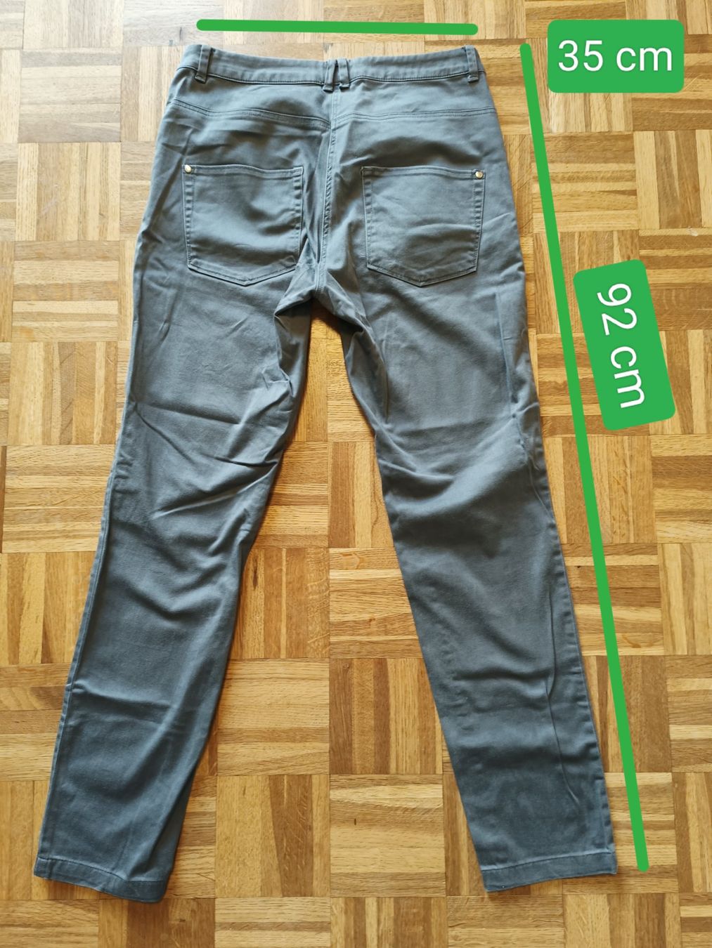 H&M Hosen: H&M Damen Hose Gr 36 grau 98% Baumwolle 2% Elastan – Gebraucht aus Oberhofen Thun'see von cri_6md2 2