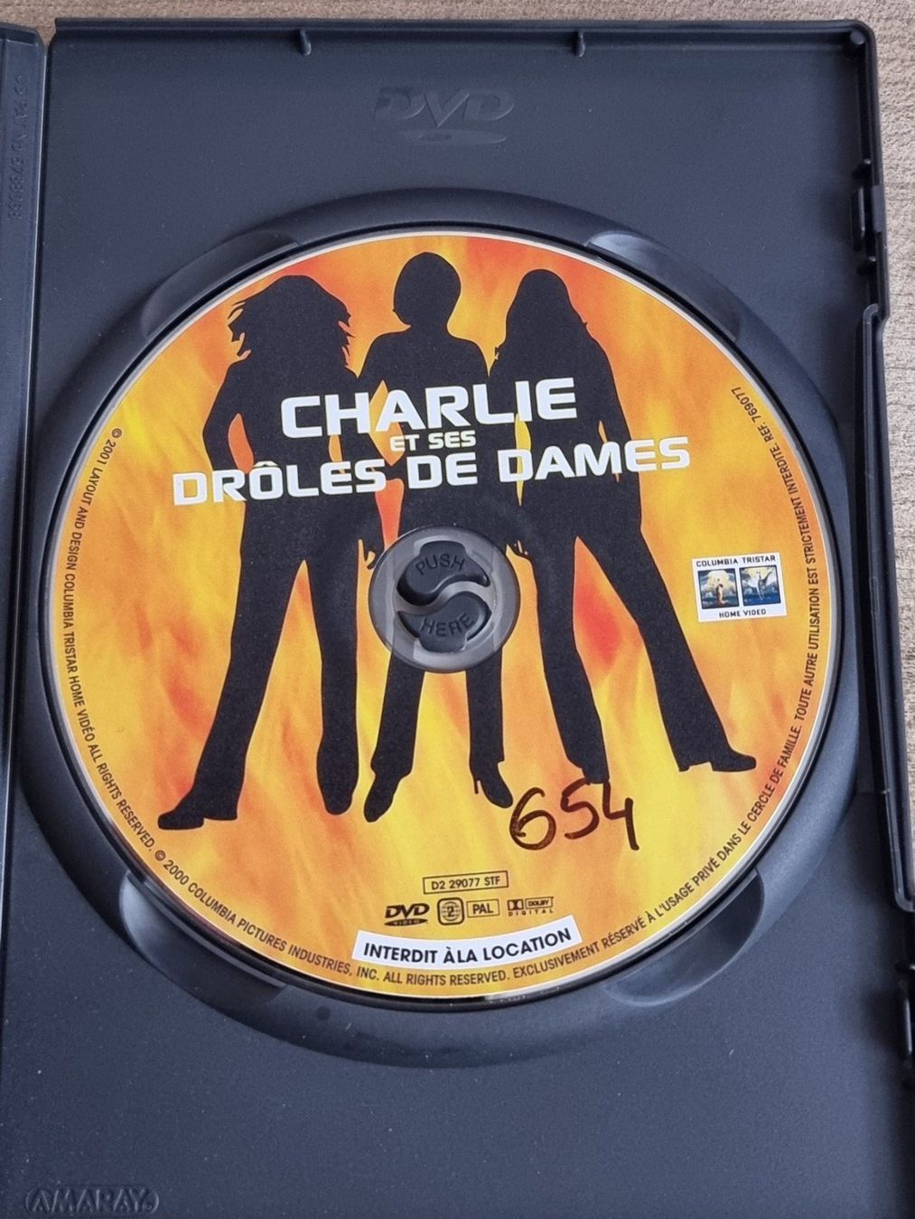 Tous les DVDs: Charlie et ses drôles de dames – D'occasion à Chavannes-près-Renens par XWR4 5