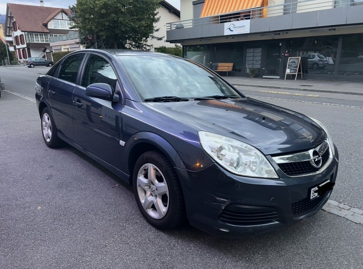 Opel Automobili: Opel Vectra 2.2i Ab MFK – Usato da Thun venduto da saf_gdv8 1