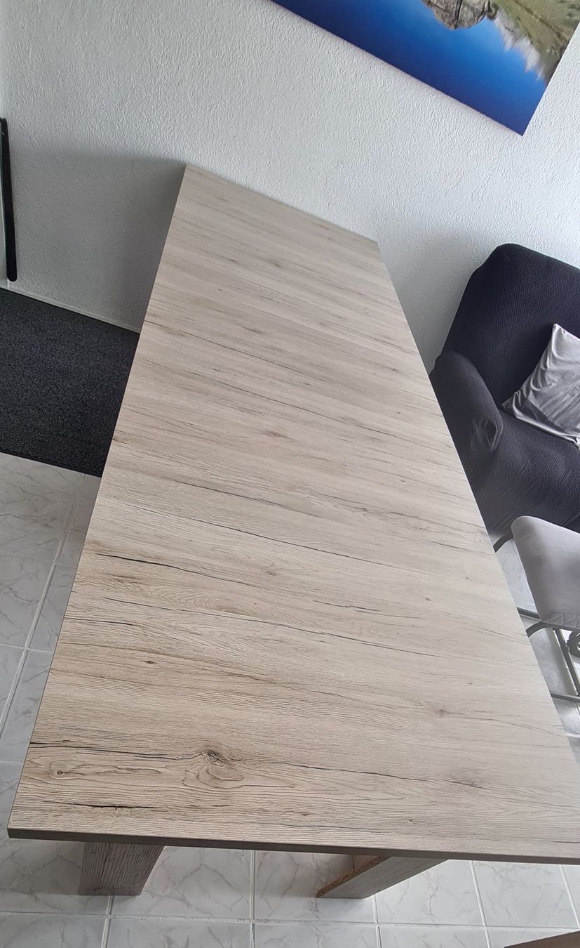 Tavoli: Esstisch bis zu 320cm ausziehbar – Usato da Uznach venduto da cinderela81 1