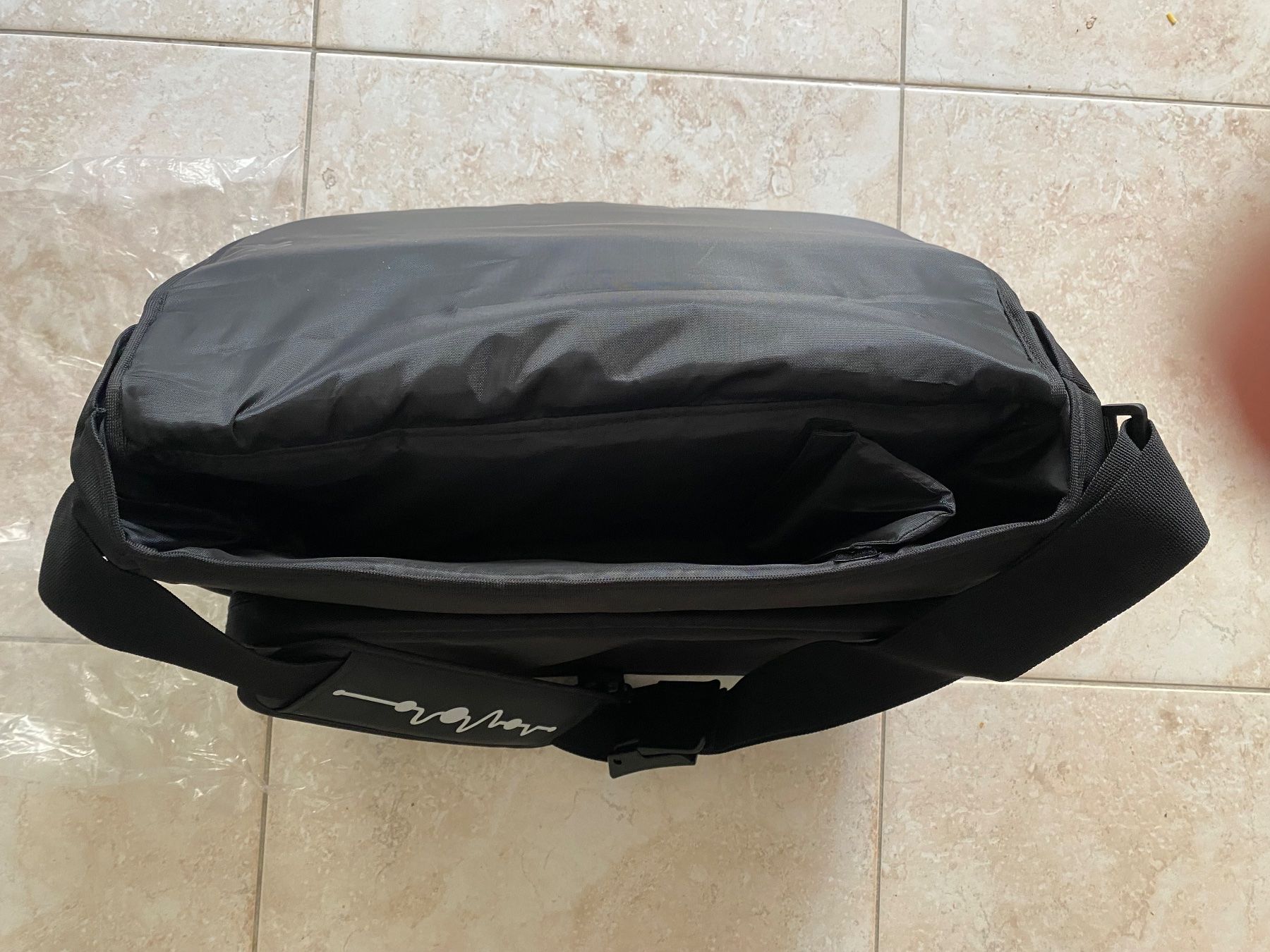 Borse & Zaini: Plants vs Zombies Premium Videogame Console Bag – Nuovo e nell'imballaggio originale da Winkel venduto da gatta 2