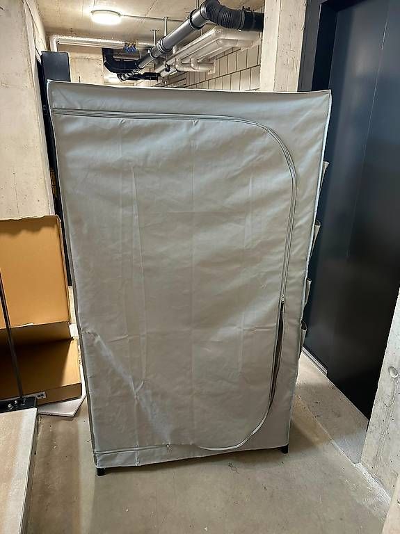 Armadi: Faltschrank Leifheit – Usato da Kirchberg BE venduto da naa_lxk5