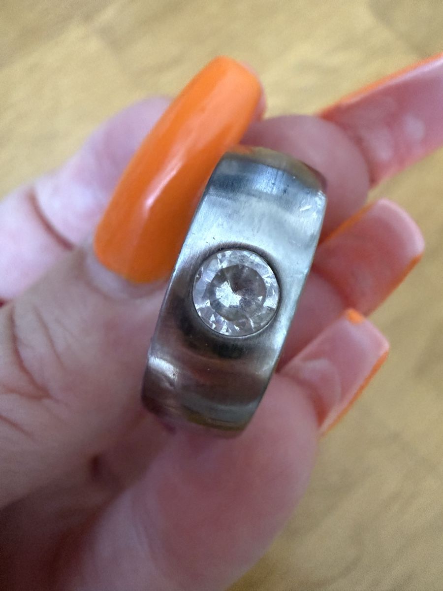 Bagues: Ring mit Zirkonia Stein Silberfarben – D'occasion à Richterswil par cobruetsch 1