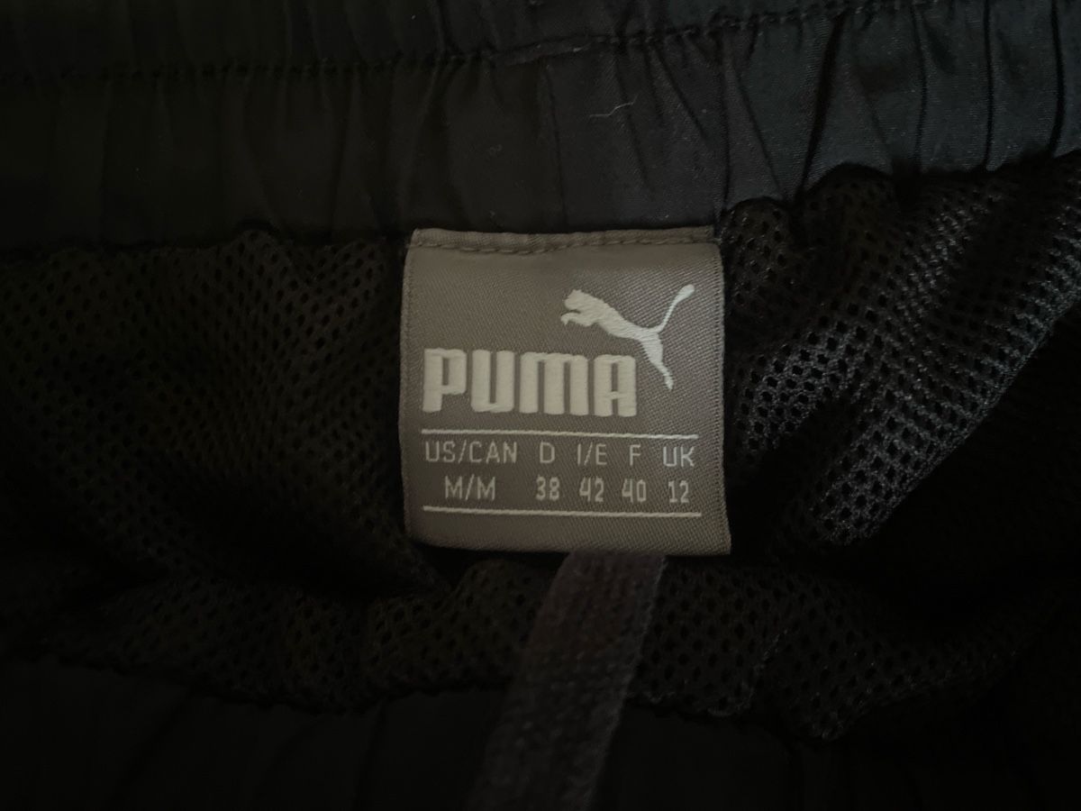 Puma Pantalons: Trainerhose von Puma Grösse 38 – D'occasion à Winterthur par cheerio97 4