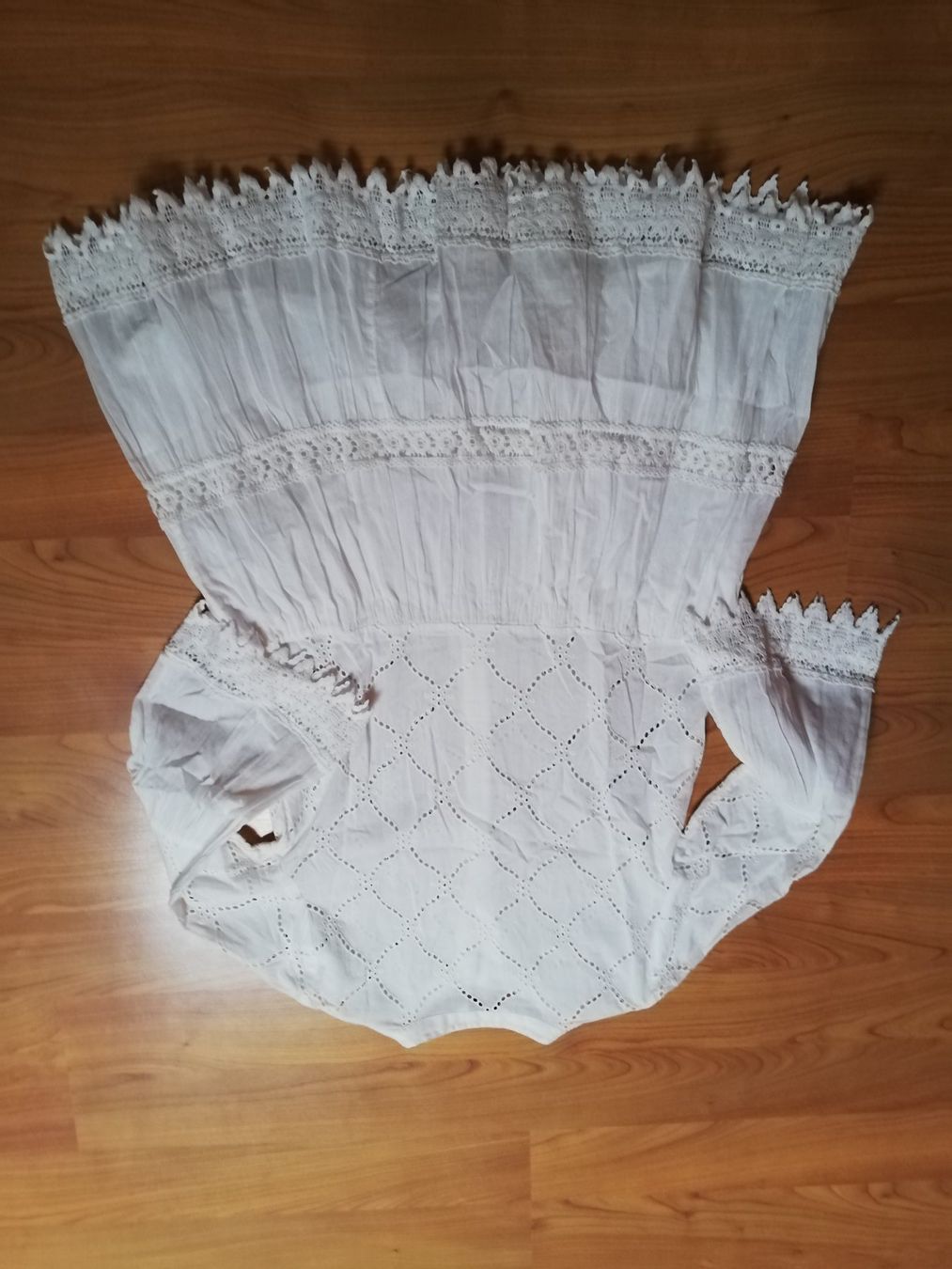 Kleider: Robe romantique dentelle – Gebraucht aus St-Livres von rongegrugne 2