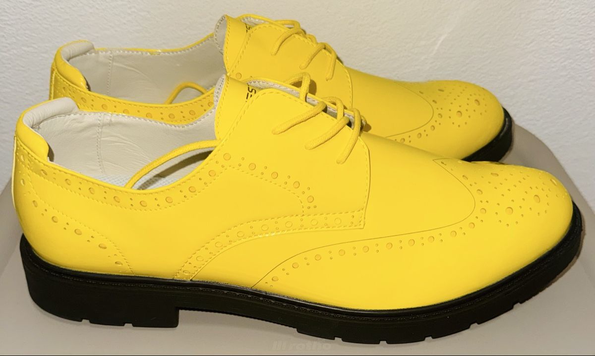 Chaussures hommes: Scarpe uomo GOLF Giallo lucido Gr 49 con tacchetti.          – Neuf (Voir description) à Volketswil par mau_9pxs 1