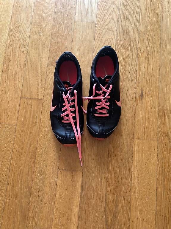 Scarpe da donna: Turnschuhe Nike 38,5 – Usato da Oftringen venduto da violetta9