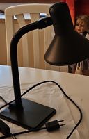 Schreibtischlampe braun flexibel funktionstüchtig