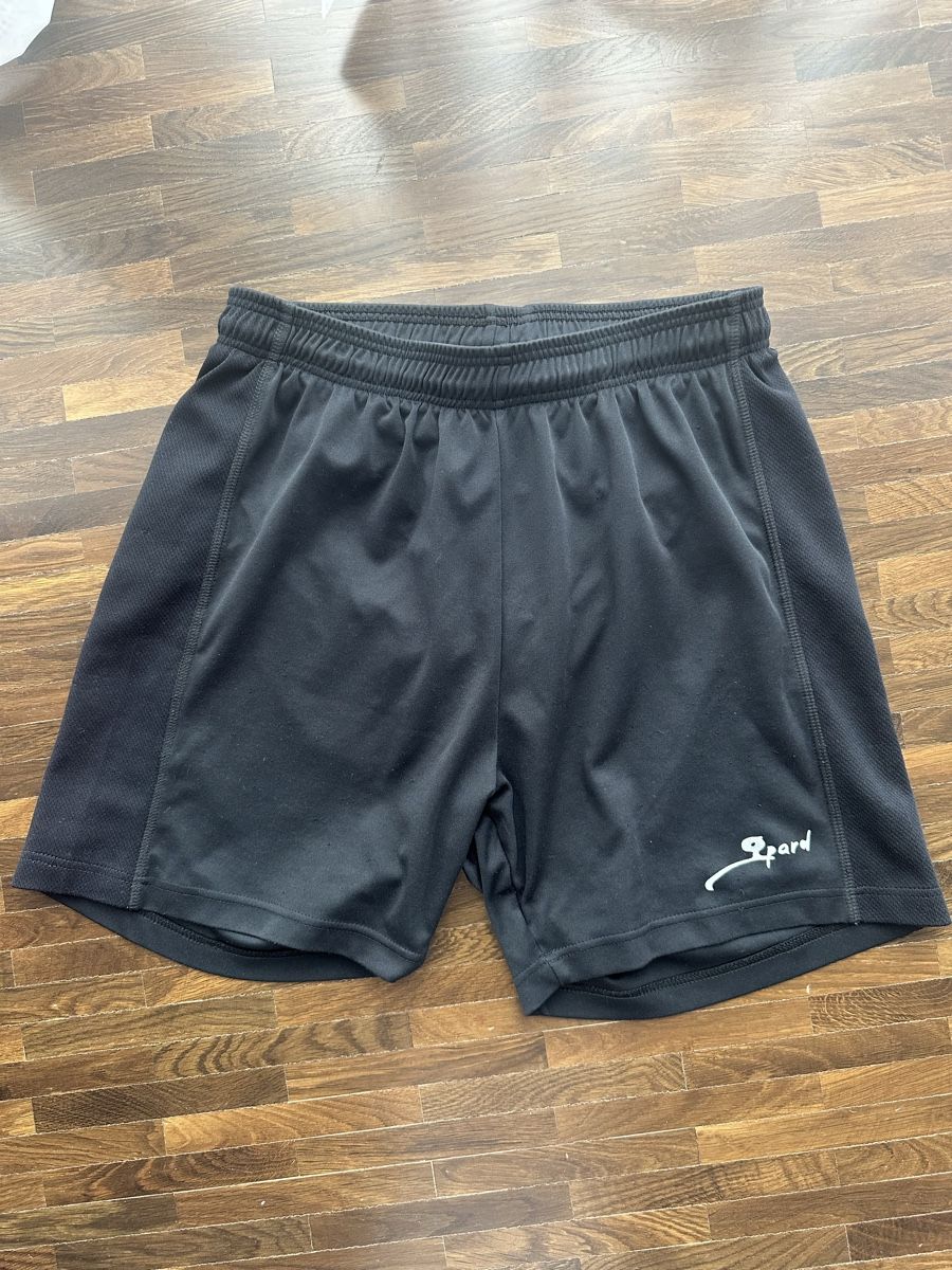 Hosen: Gpard kurze Hosen – Gebraucht aus Winterthur von su_4assd