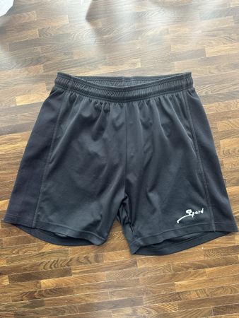 Gpard kurze Hosen