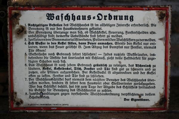 Insegne: Blechschild "Waschhaus-Ordnung" – Usato da Birrwil venduto da brandschatz_birrwil