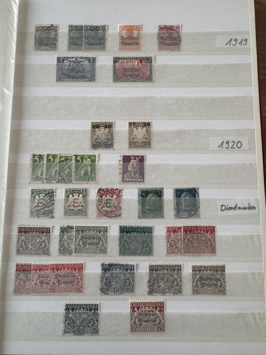 Albums: Briefmarken Bundle – D'occasion à Zürich par Ladd 7