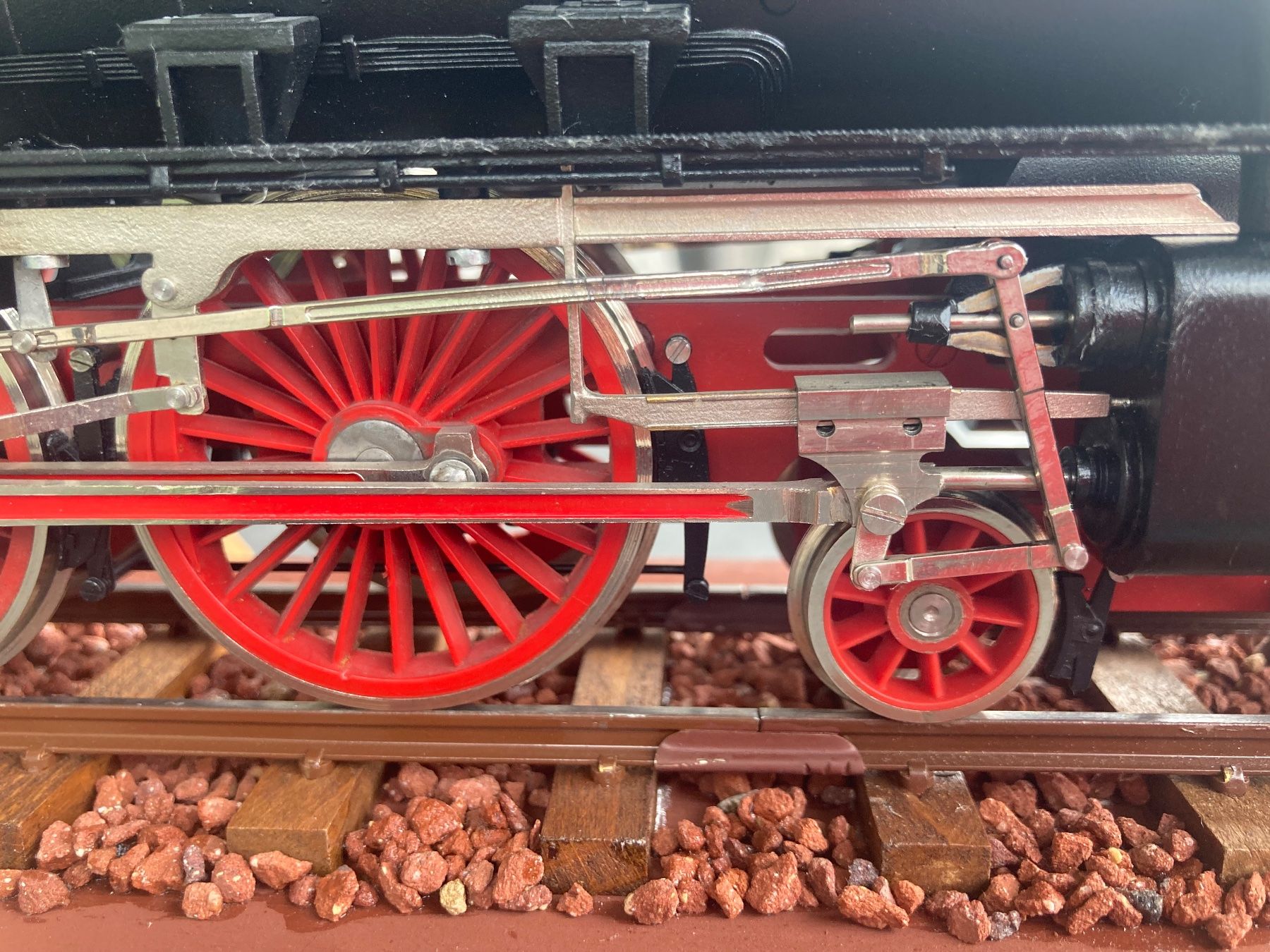 Modellini di ferrovie: Schnellzugdampflok BR 01 – Usato da luzern venduto da Maclimac 1