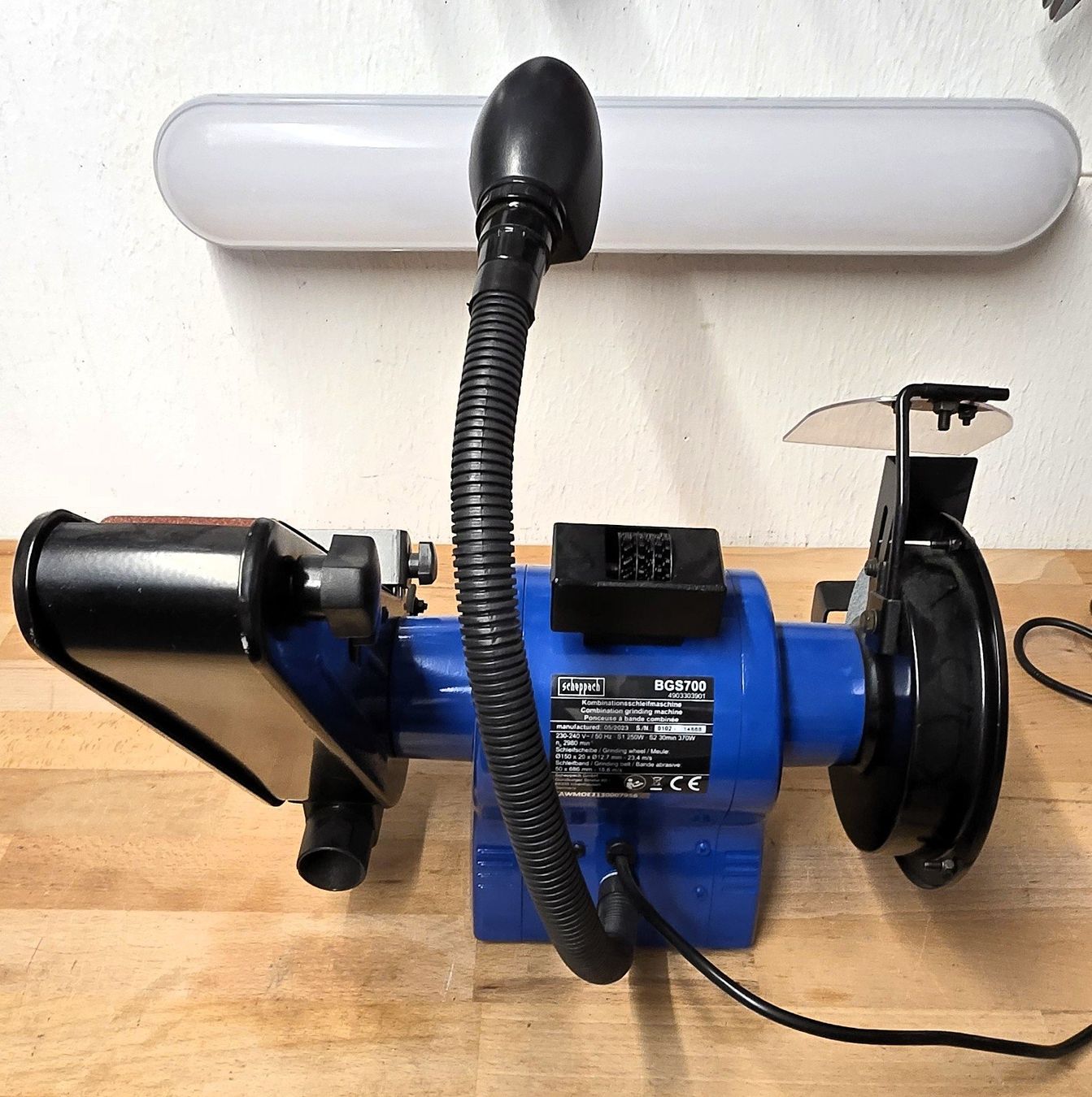 Scheppach Smerigliatrici & Lucidatrici: Scheppach BGS700 Kombinationsschleifer 230V – Usato da Studen BE venduto da Moore 3