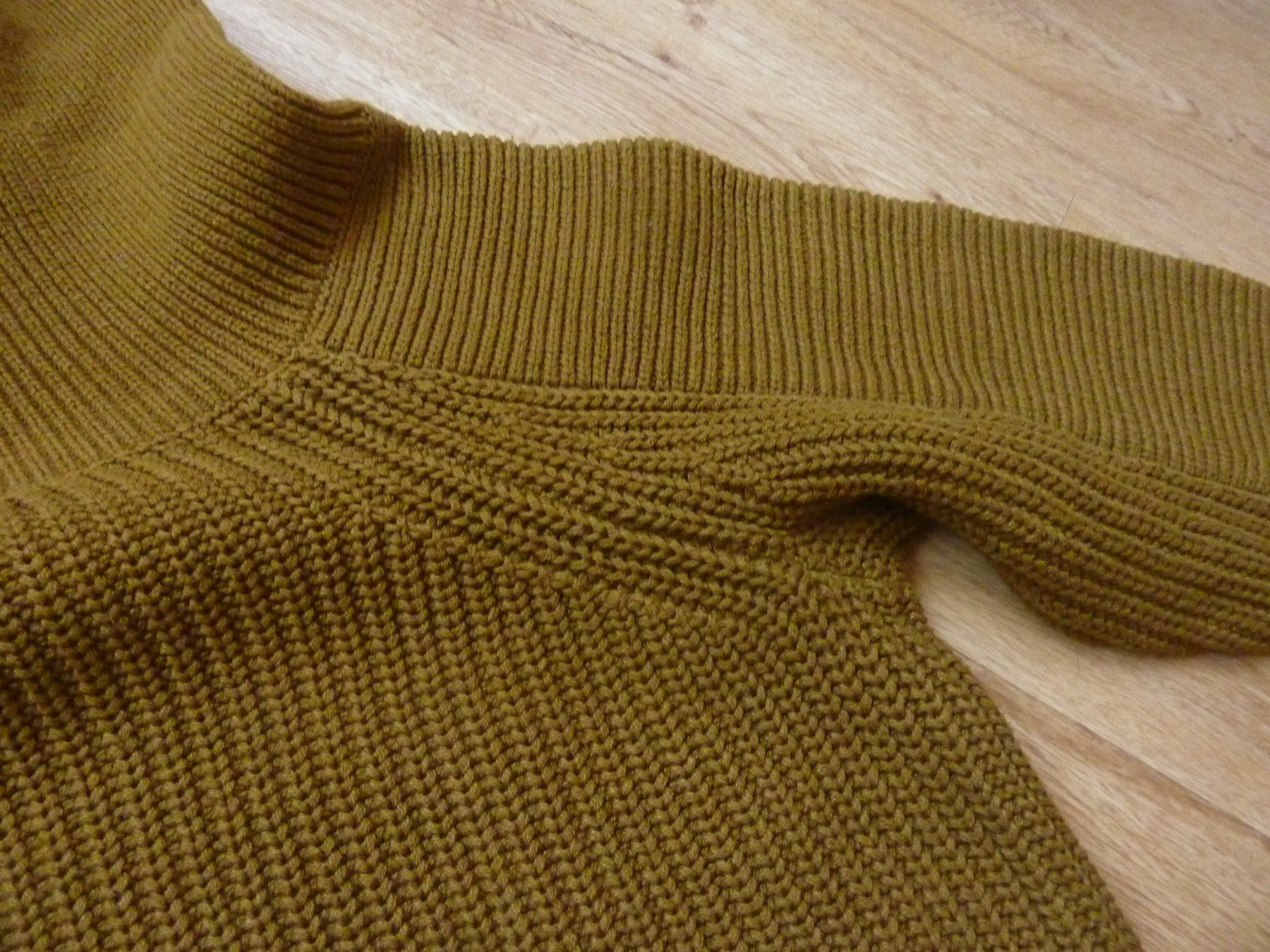 H&M Maglioni & Felpe: Pullover H&M neu XS 34/36 – Nuovo (secondo la descrizione) da Waldstatt venduto da Kananaskis1 3