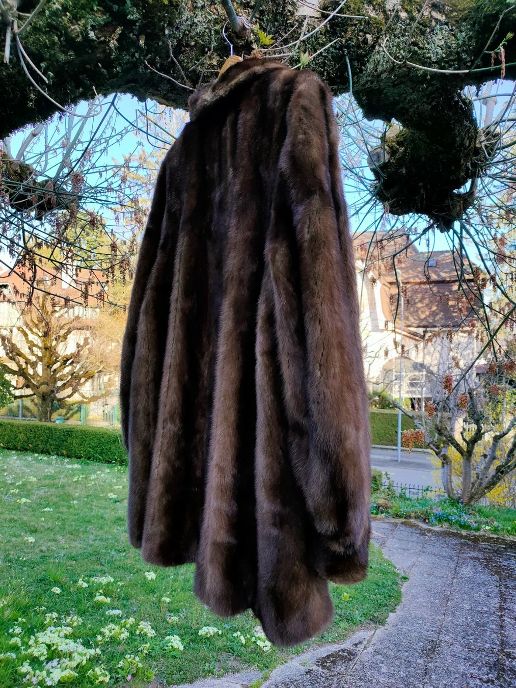 Cappotti: Manteau en véritable fourrure de vison – Usato da Fribourg venduto da mar_z6hq 8