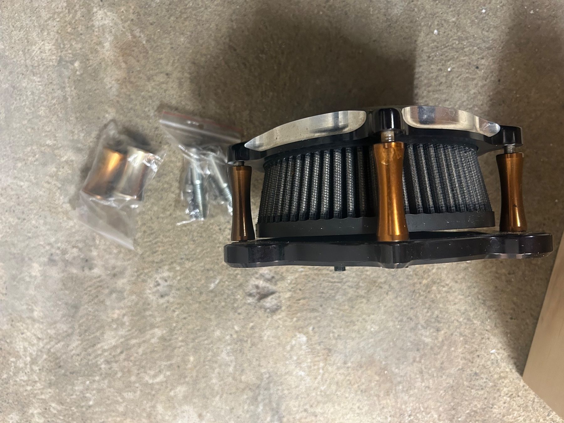 Harley-Davidson Accessori per altri veicoli: Harley Davidson Street Glide Luftfilter Performance Machine – Usato da Wangen b. Olten venduto da Is34 1