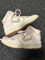 Nike Damenschuhe weiss/rosa Grösse 38.5 leicht getragen