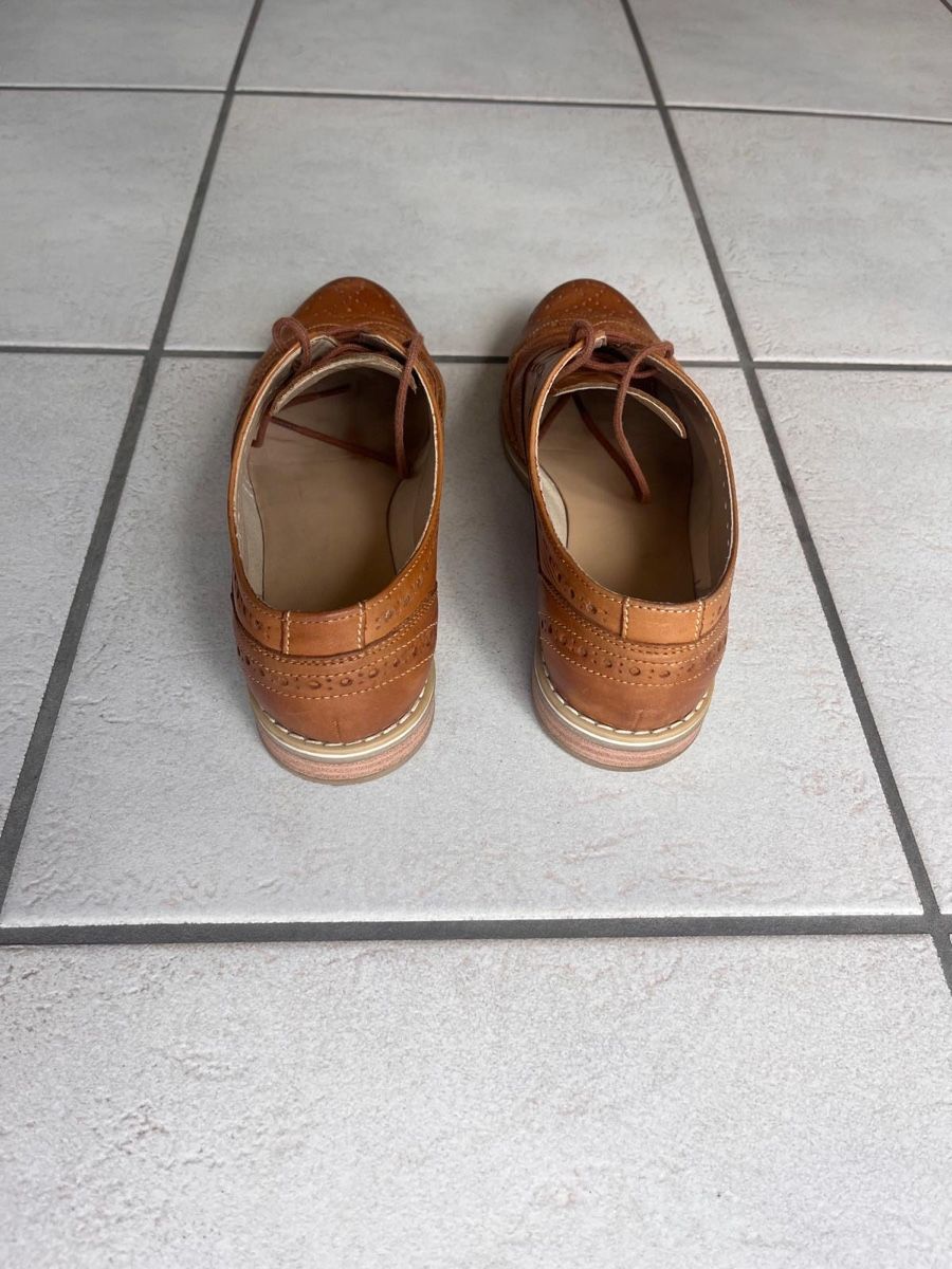 Scarpe da donna: Braune Lederschuhe Damen Gr. 38 – Usato da Anglikon venduto da Tanne1 2