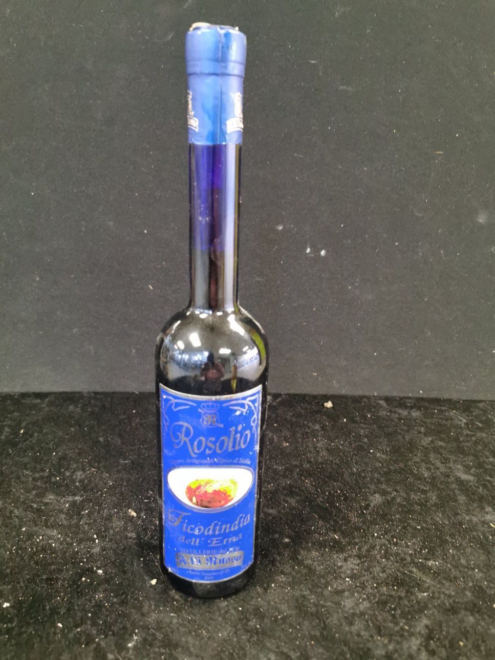 Vino: ROSILO ITALY ETNA – Nuovo (secondo la descrizione) da Genève venduto da Leboucheoreilles