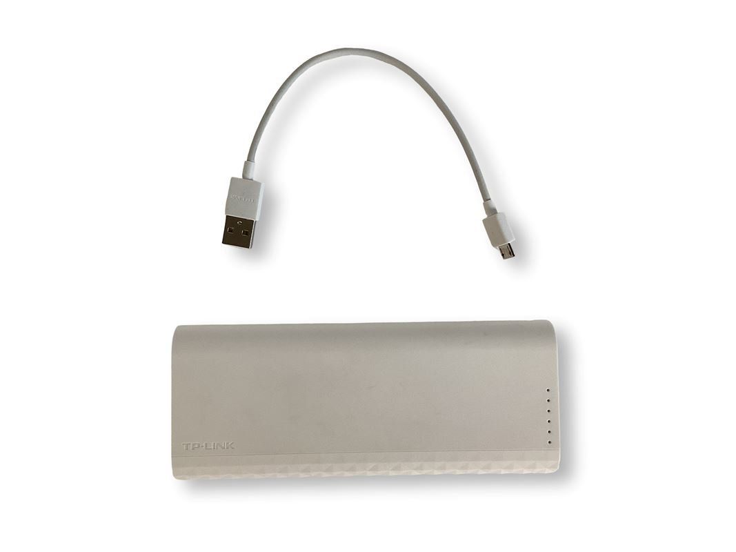 Chargements: TP LINK Power Bank – Neuf (Voir description) à Zürich par Restwert_Zuerich