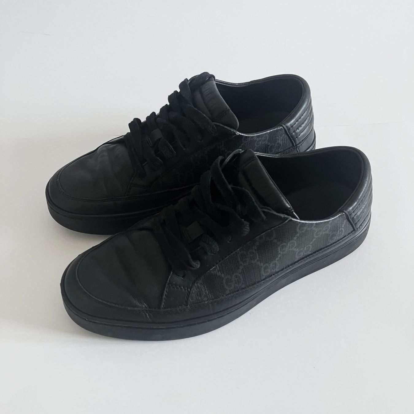 Herrenschuhe: Gucci Leather Low Top Sneakers | EU 40.5 – Gebraucht aus Zürich von avenlim