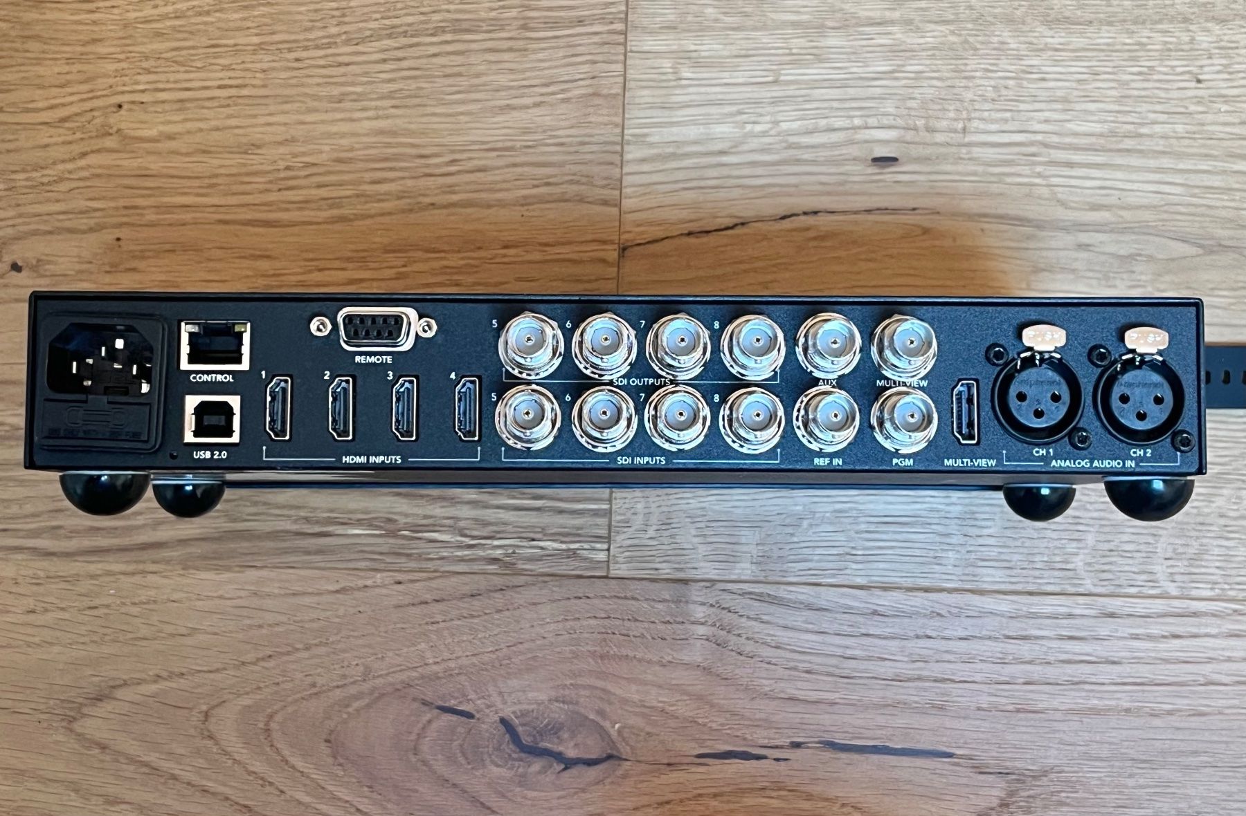 Blackmagic Console di mixaggio: Blackmagic Design ATEM Television Studio HD – Usato da Escholzmatt venduto da Grafix 1