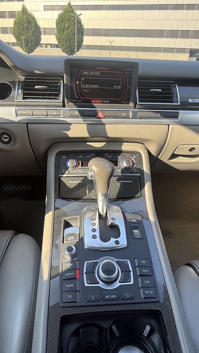Audi Autos: Audi S8 5.2 V10 – D'occasion à Emmenbrücke par prisan_LU 8