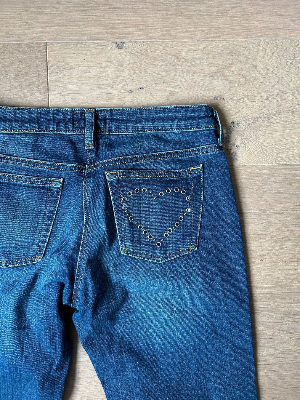 Jeans: Emporio Armani Jeans 27 – Usato da Zürich venduto da ins_w679