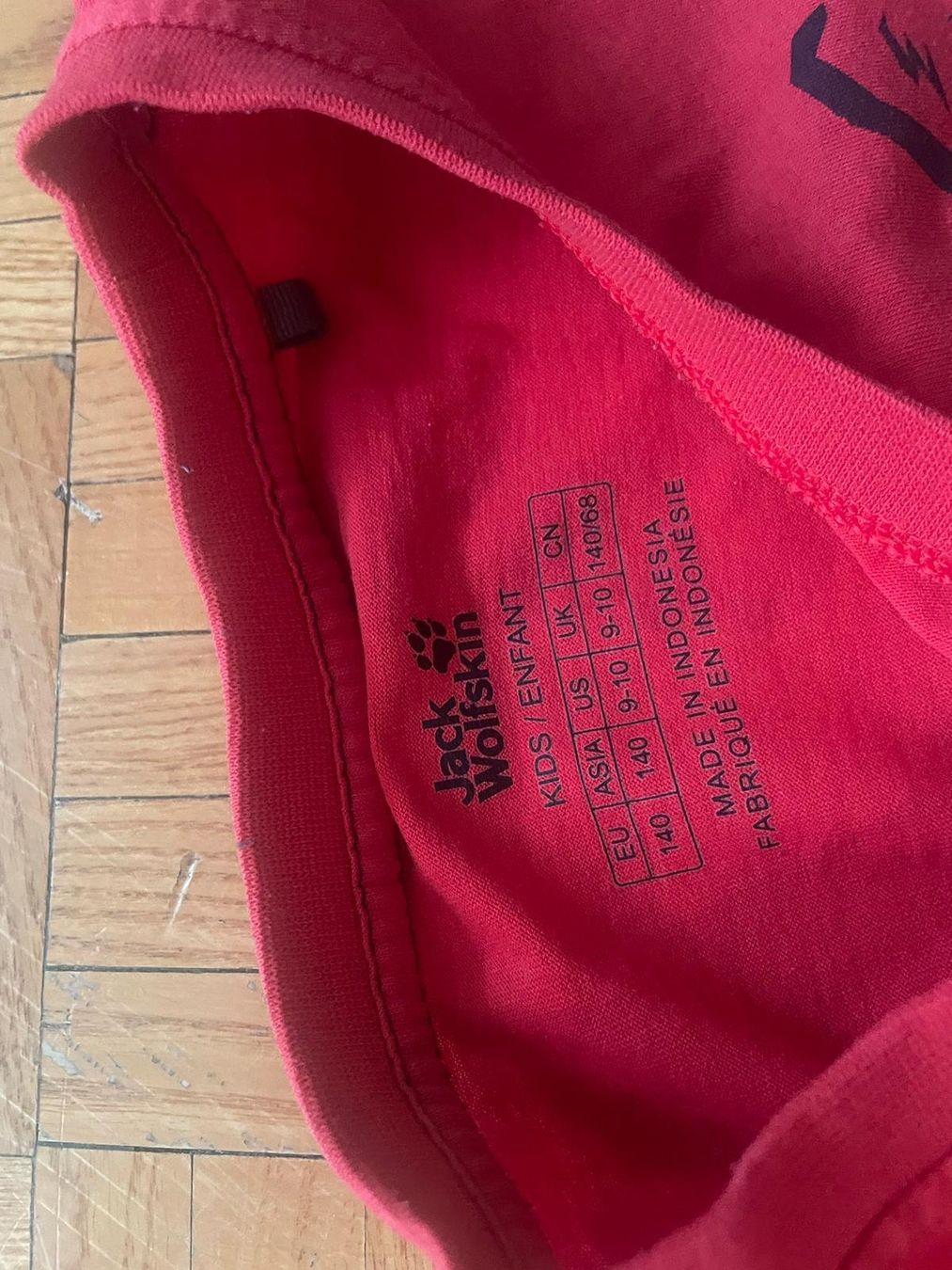 Jack Wolfskin Chemises, T-shirts & Polos: Jack wilfskin t.Shirt gr 140 – D'occasion à Uster par bek_v2ct 2