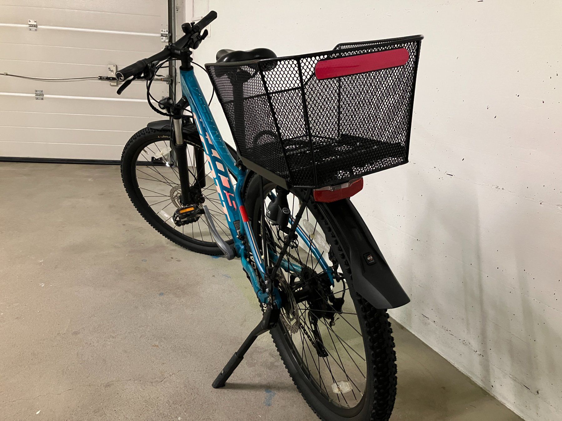 Scott Velos: Scott Mountainbike 27.5" für Schulweg oder Freizeit – Defekt aus Abtwil AG von Swissraver 2
