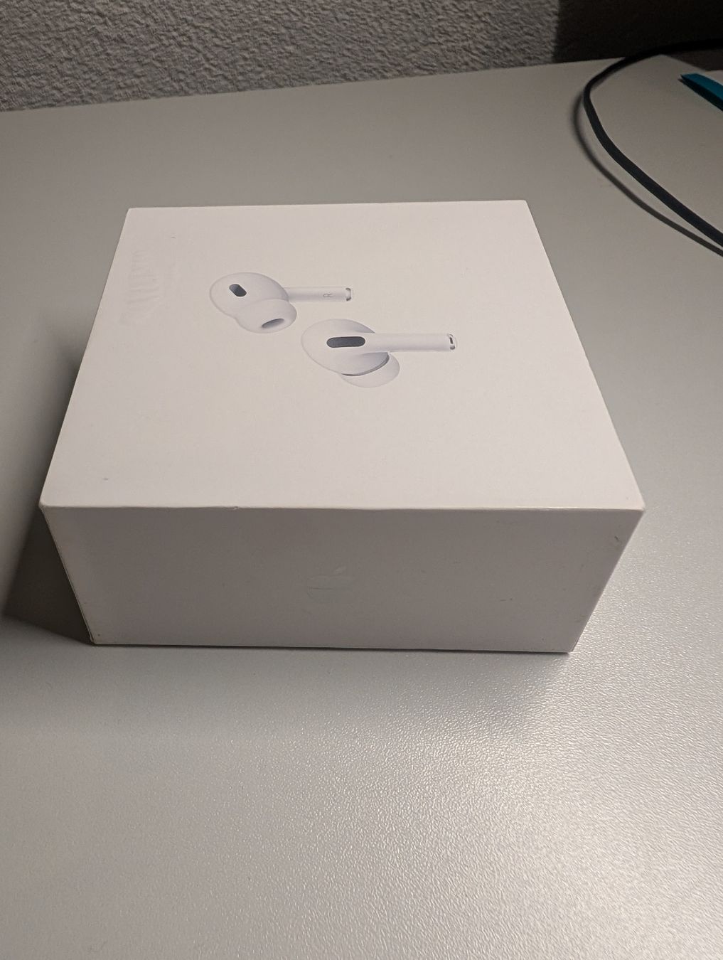 Apple Casques audio: Apple AirPods Pro 2. Gen ungeöffnet – Neuf avec emballage d'origine à Schwarzenegg par Chiesa 2