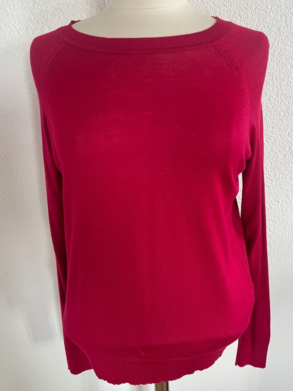 Maglioni & Felpe: dünner RESERVED Damen Strick Pullover in Gr. S, Dunkelpink – Usato da Worb venduto da farben20zauber