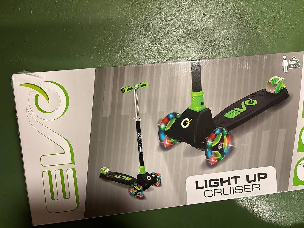 Veicoli per bambini: Kinderscooter Evo - neu – Usato da Bäriswil BE venduto da ima_y2xf