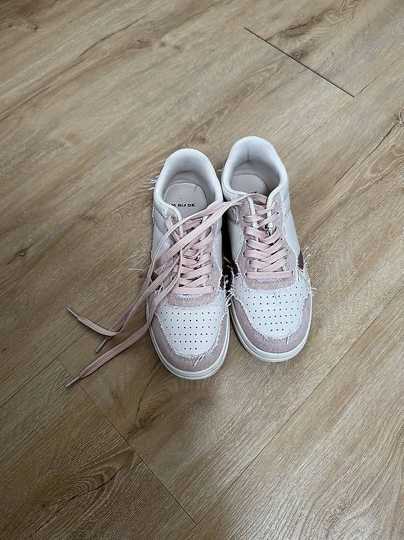 Scarpe da donna: Basket Miriade 37 neuves – Usato da Rue venduto da AnaNad